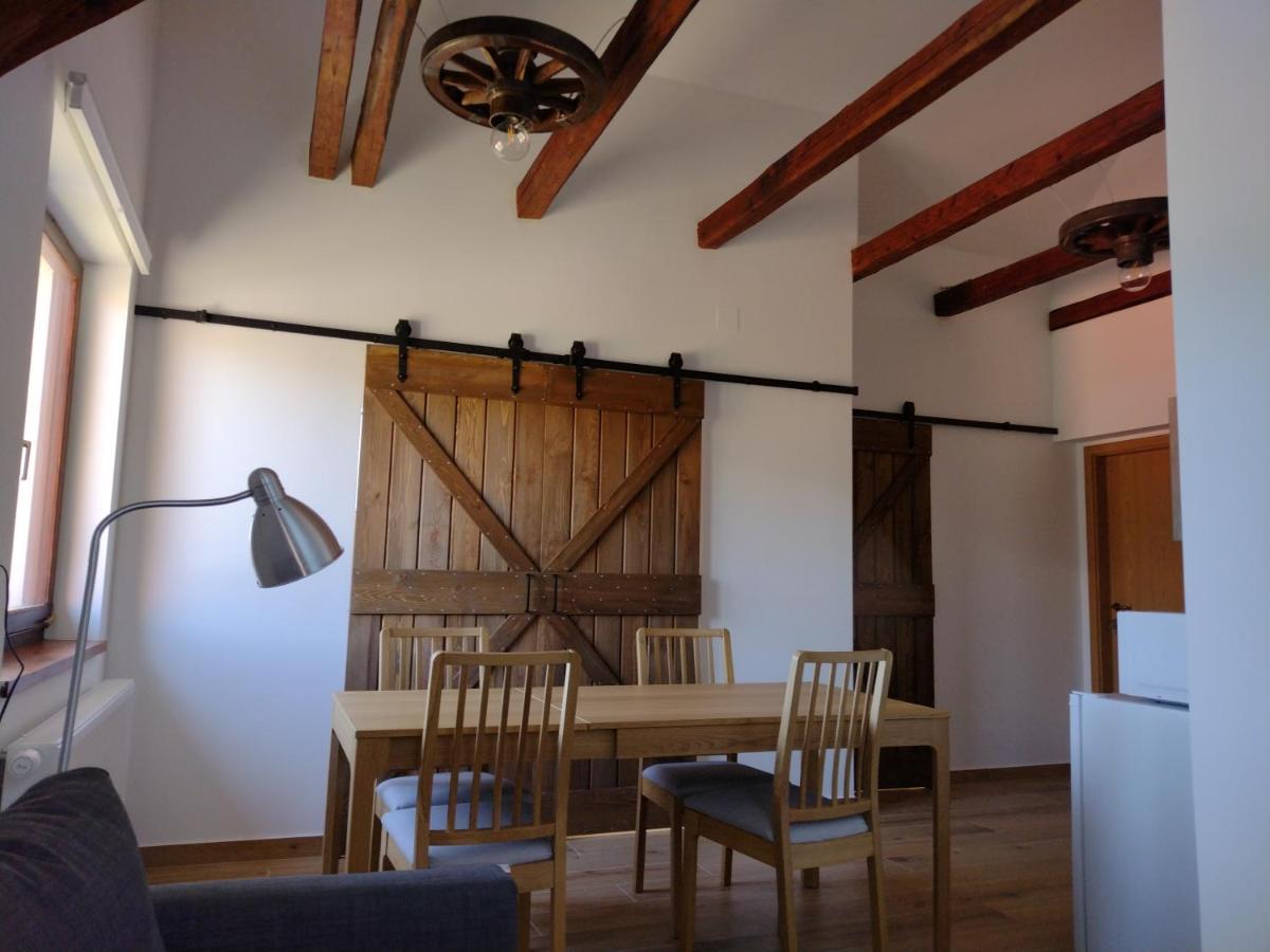 Pr' Hribar Apartment Zgornje Gorje Ruang foto