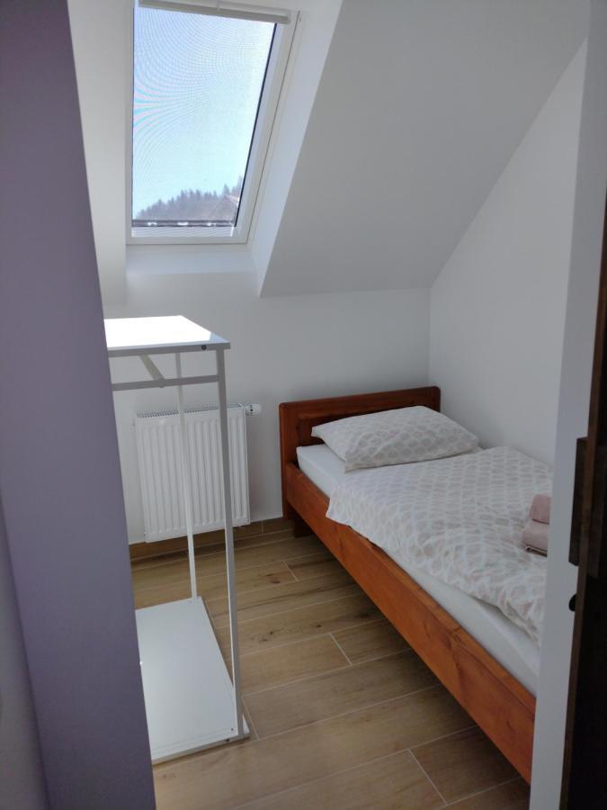 Pr' Hribar Apartment Zgornje Gorje Ruang foto