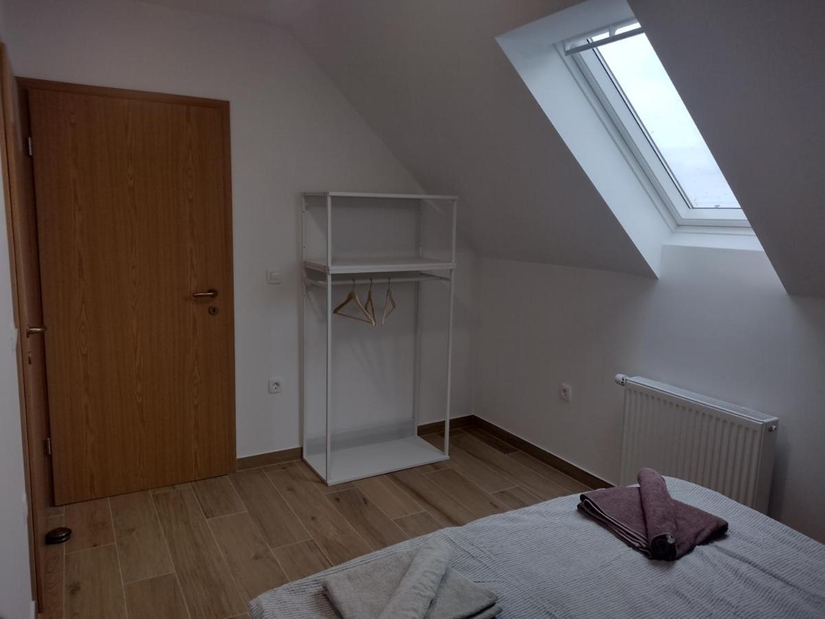 Pr' Hribar Apartment Zgornje Gorje Bagian luar foto