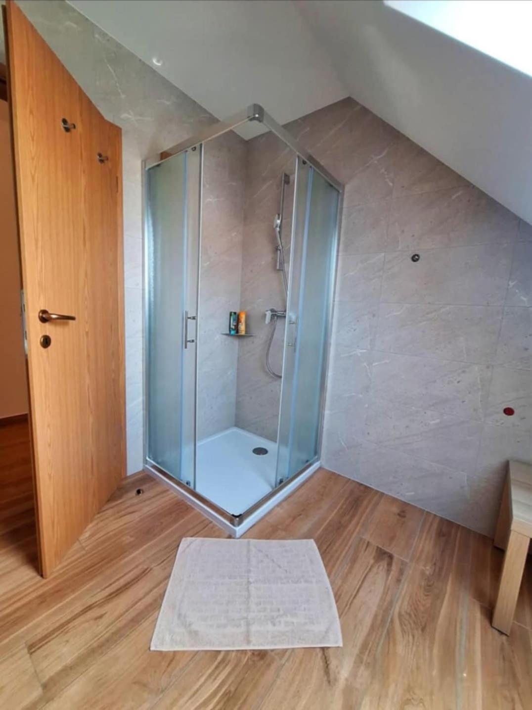 Pr' Hribar Apartment Zgornje Gorje Ruang foto